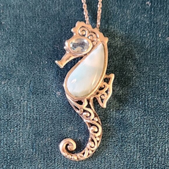 JTV Sterling Silver Larimar And Blue Topaz Seahorse Pendant - Picture 3 of 4